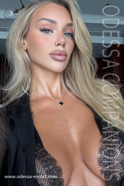 katya, 24 years, Hot Ukrainian Escort
www.odessa-escort.com